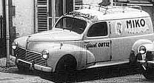 PEUGEOT 203