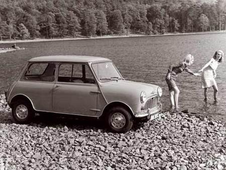 La Morris Mini-Minor version Super-de-Luxe