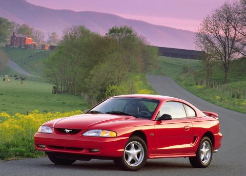 FORD MUSTANG IV (1994 - 2004)