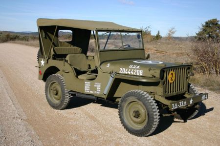 photo WILLYS JEEP