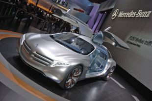 Salon : Mercedes F125
