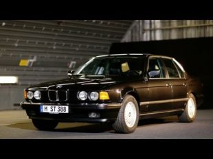 BMW Série 7 génération E32