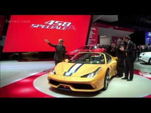Salon : Stand Ferrari au Mondial de Paris 2014