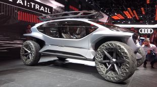 Salon : Audi AI:Trail quattro concept