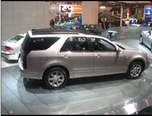 Salon : Cadillac SRX au Mondial de Paris 2004