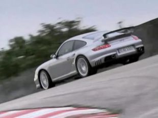 Porsche 911 GT2 (vidéo constructeur)
