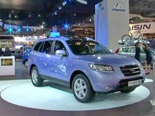 Salon : Hyundai Santa Fe hybrid