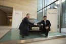 Andy Palmer, CEO d'Aston Martin, et Ding Lei, vice-Président de See Plan