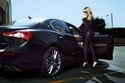 Heidi Klum prend la pose pour Maserati
