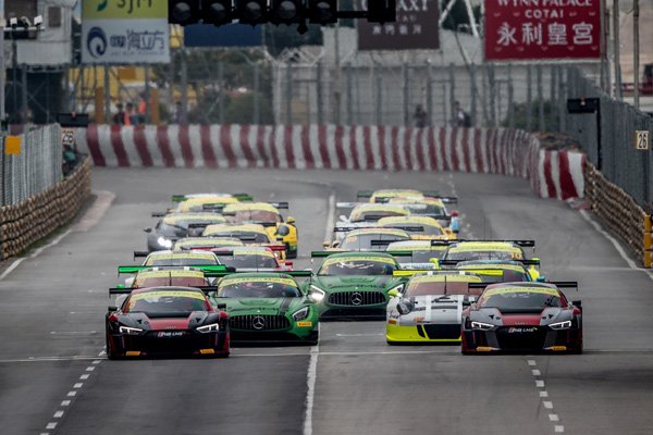 Étrange victoire pour l'Audi R8 dans les rues de Macao