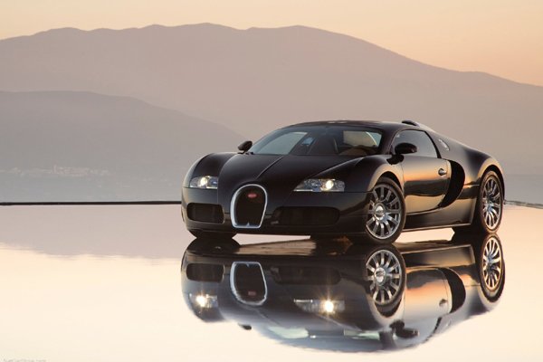 Les Bugatti Chiron et Vision GT réunies à Chantilly