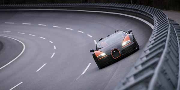 Bugatti Veyron Vitesse : 408,84 km/h !