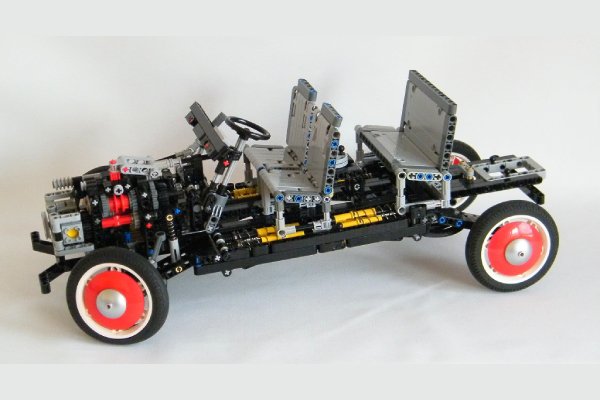 Construisez votre Citroën 2CV Charleston en Lego