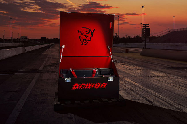 Dodge Challenger SRT Demon : livrée avec sa caisse à outils