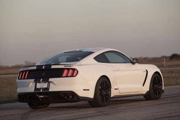 Hennessey : 808 ch pour la Ford Mustang HPE800