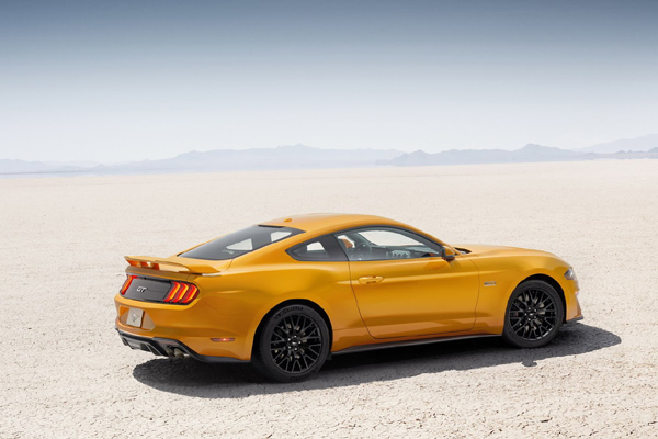 La Ford Mustang passe au restylage