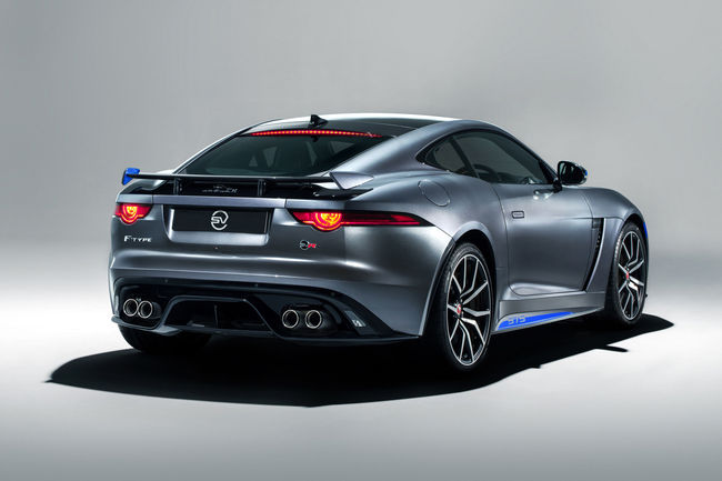 Nouveau Graphic Pack pour la Jaguar F-Type SVR