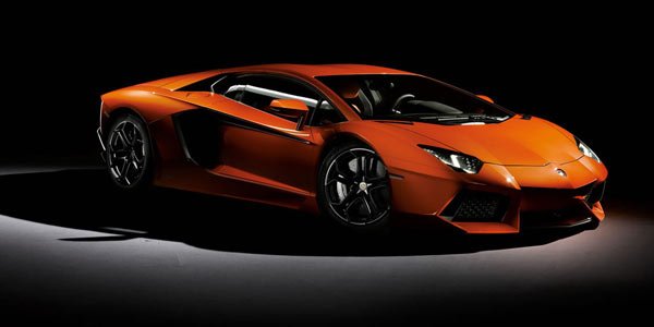 Aventador : concerto pour V12