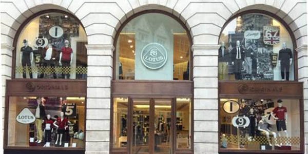 Lotus ouvre une boutique de vêtements