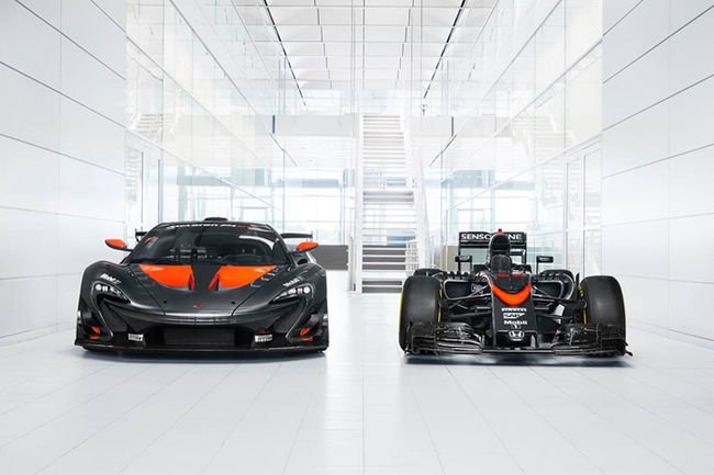 Une McLaren P1 GTR spéciale rentrée