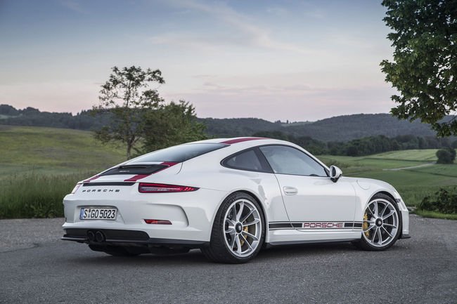 La cote de la Porsche 911 R explose