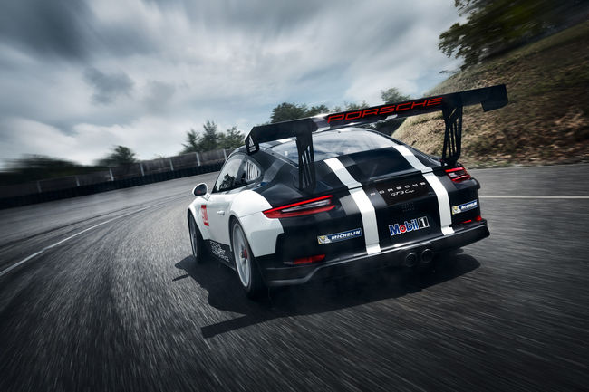 Porsche lance le programme Porsche Racing Experience