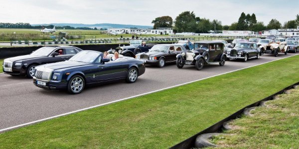 Rolls Royce célèbre le Spirit of Ecstasy Rolls Royce célèbre le Spirit of Ecstasy