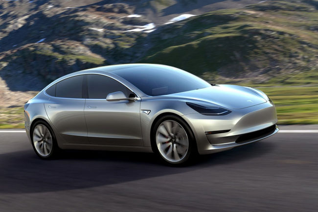 Tesla Model 3 : production lancée ce vendredi
