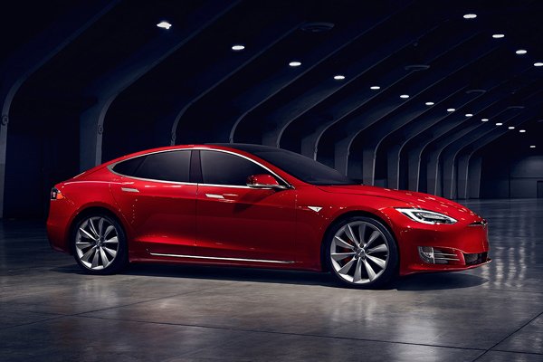 La Tesla Model S passe au restylage