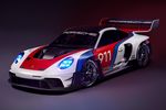 La Porsche 911 GT3 R rennsport dévoilée en Californie