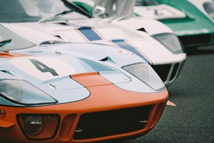 Le Mans Legend : sept Ford GT40 dans la course