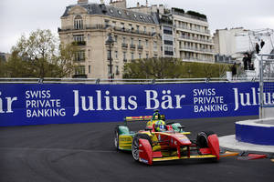 Formula E : Lucas di Grassi s'impose à Paris