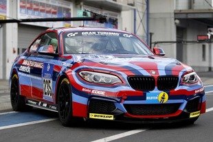 24 Heures du Nürburgring : livrée spéciale pour une BMW M235i Racing