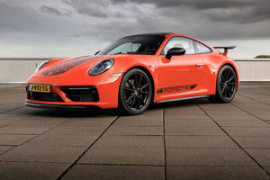 Porsche rend hommage à Gijs van Lennep avec une 911 spéciale