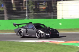 La nouvelle Porsche 935 en essais à Monza