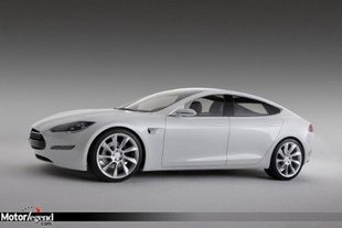 La Tesla Model S sur une piste de drag