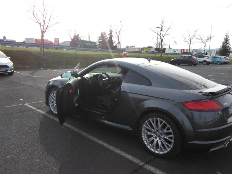 AUDI TT 8S 2.0 TFSI 230 ch quattro S tronic coupé 2016