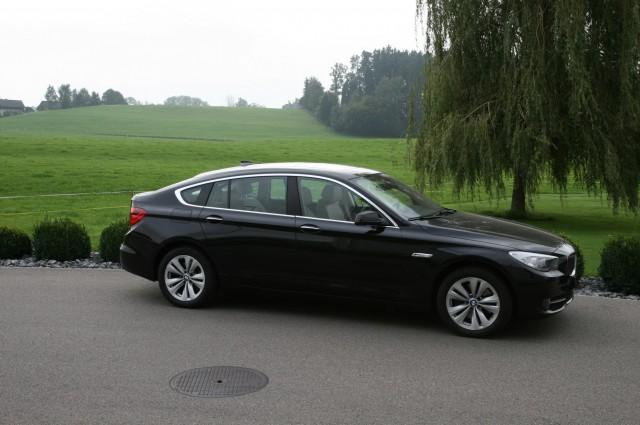 BMW SERIE 5 F07 Gran Turismo 530d 245ch berline 2010