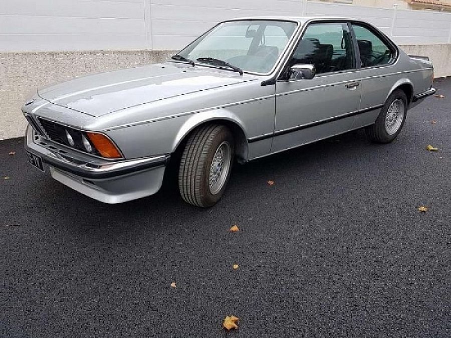 BMW SERIE 6 E24 635 CSi 218 ch coupé 1985