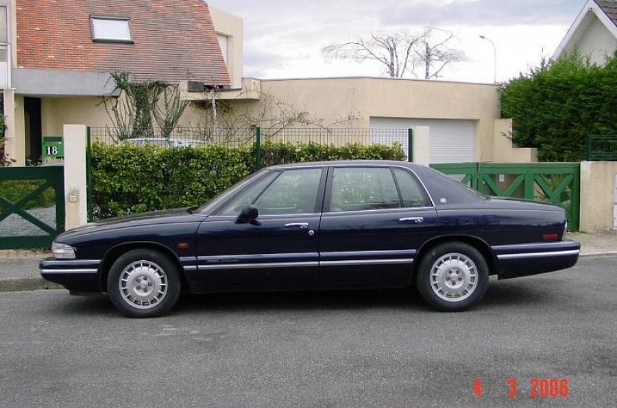 BUICK PARK AVENUE Serie I - 3.8L V6 (1991-96) berline 1996