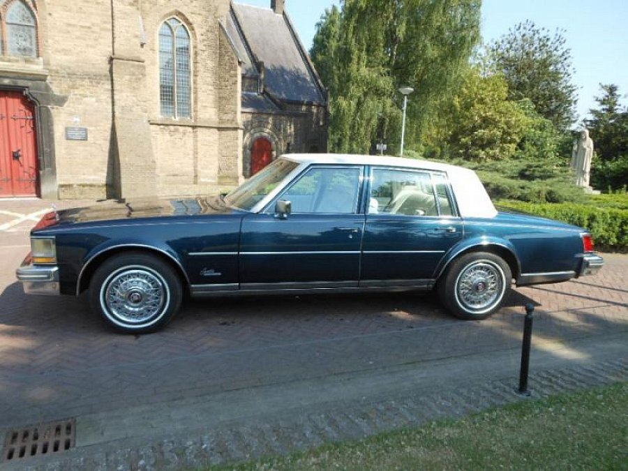 CADILLAC SEVILLE Serie 1 5.7L V8 (350 ci) berline 1976