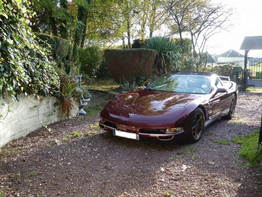 CHEVROLET CORVETTE C5 5.7 345ch 50eme Anniversaire targa 2005