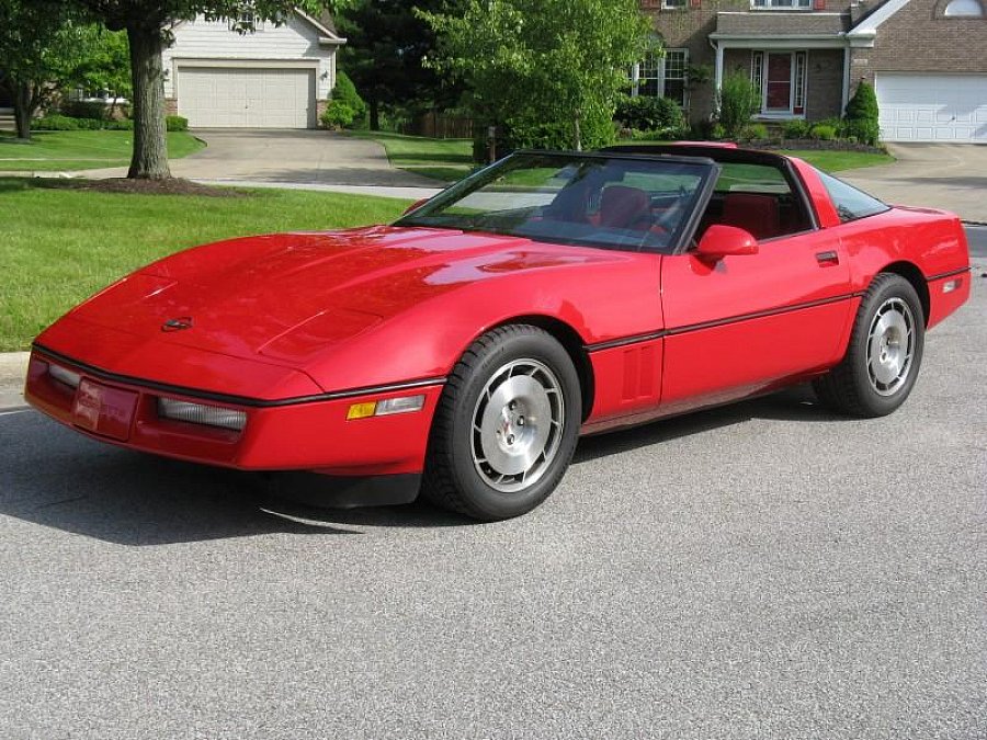 CHEVROLET CORVETTE C4 5.7 V8 (350ci) coupé 1986