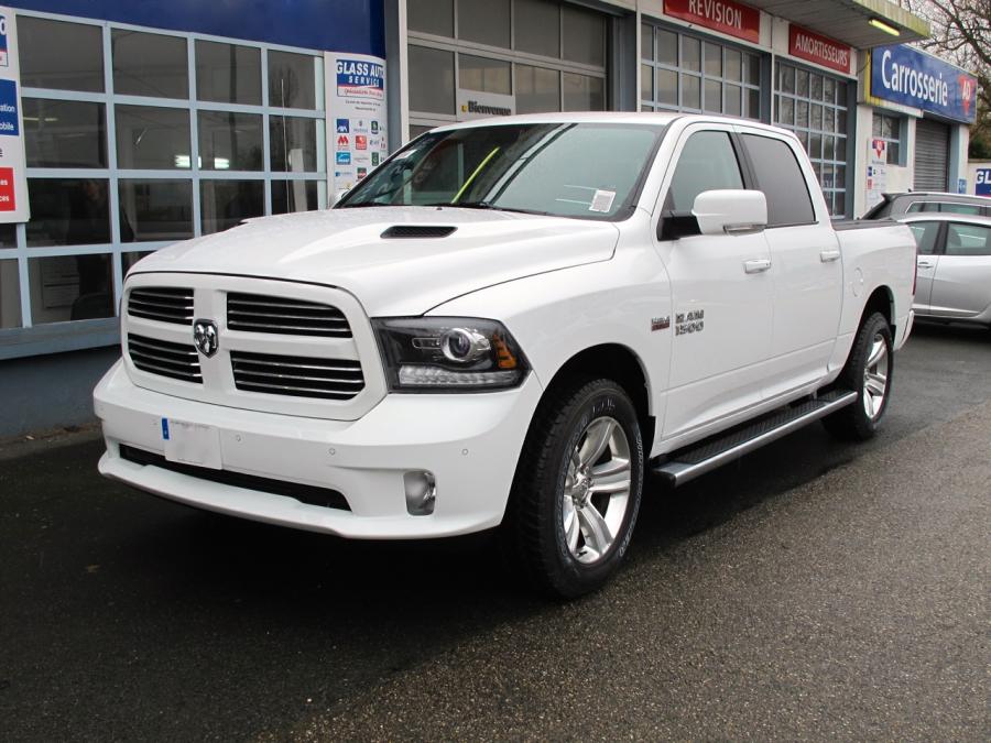 DODGE RAM IV 5.7 V8 Hemi 394ch (345ci) SUV 2014