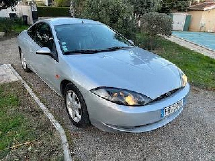 FORD COUGAR 2.5 V6 170 ch coupé 1999