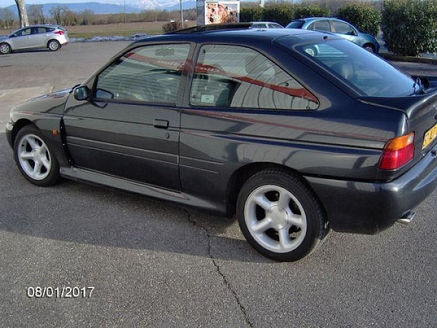 FORD ESCORT Mk V RS Cosworth berline 1996