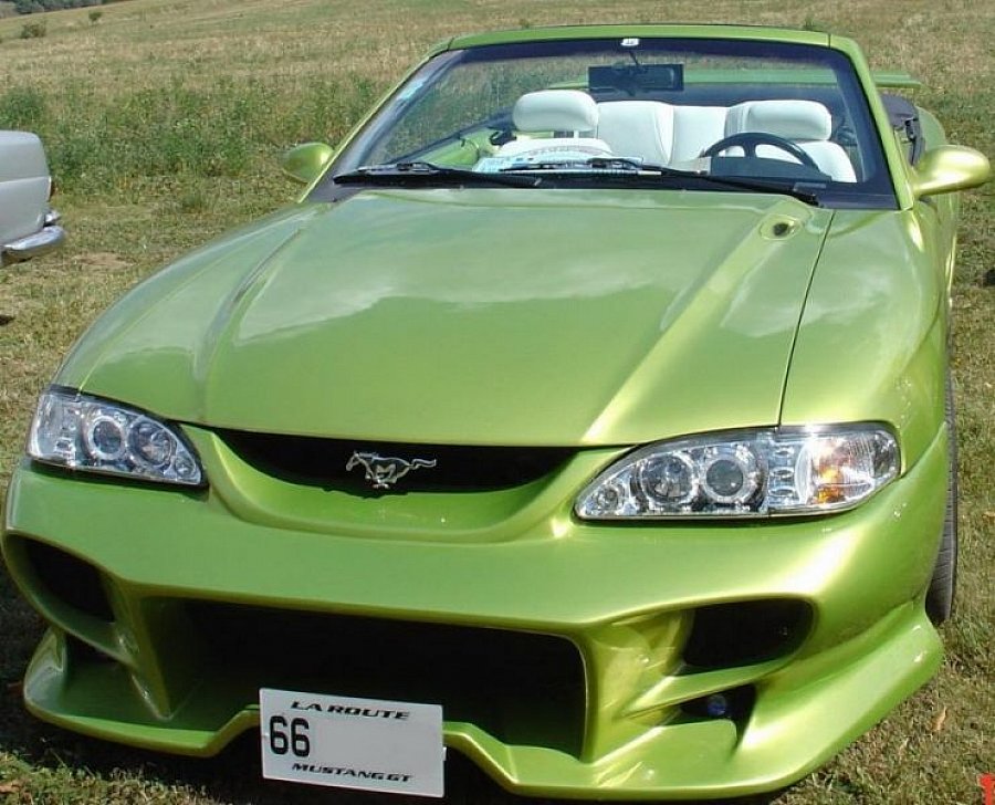 FORD MUSTANG IV (1994-04) V8 5.0l cabriolet 1994