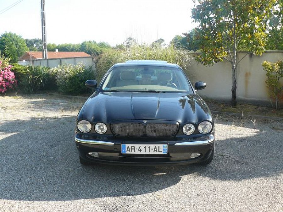 JAGUAR XJR 4.2 V8 Suralimenté (X350) berline 2004