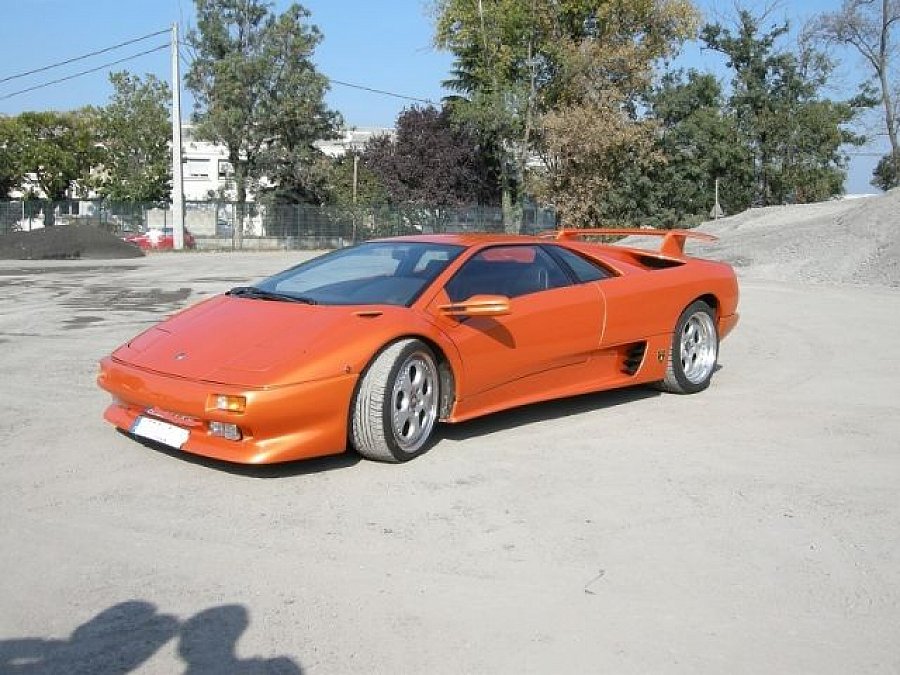 LAMBORGHINI DIABLO V12 5.7 492ch coupé 1992