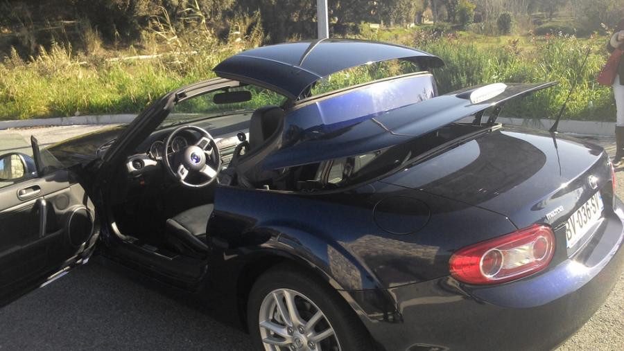 MAZDA MX-5 NC 1.8 MZR Roadster Coupé coupé-cabriolet 2011